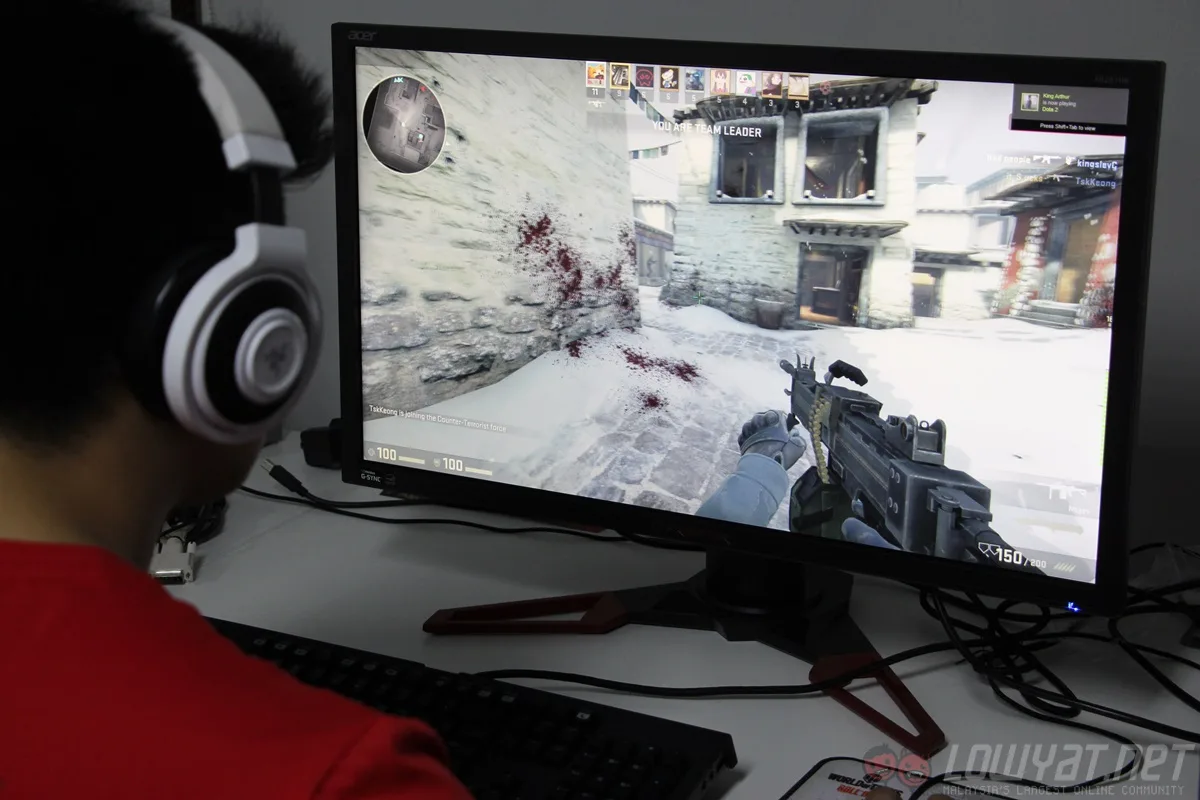 acer-predator-xb281hk-9