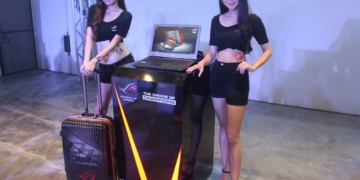 ASUS ROG GX700 Gaming Laptop 06