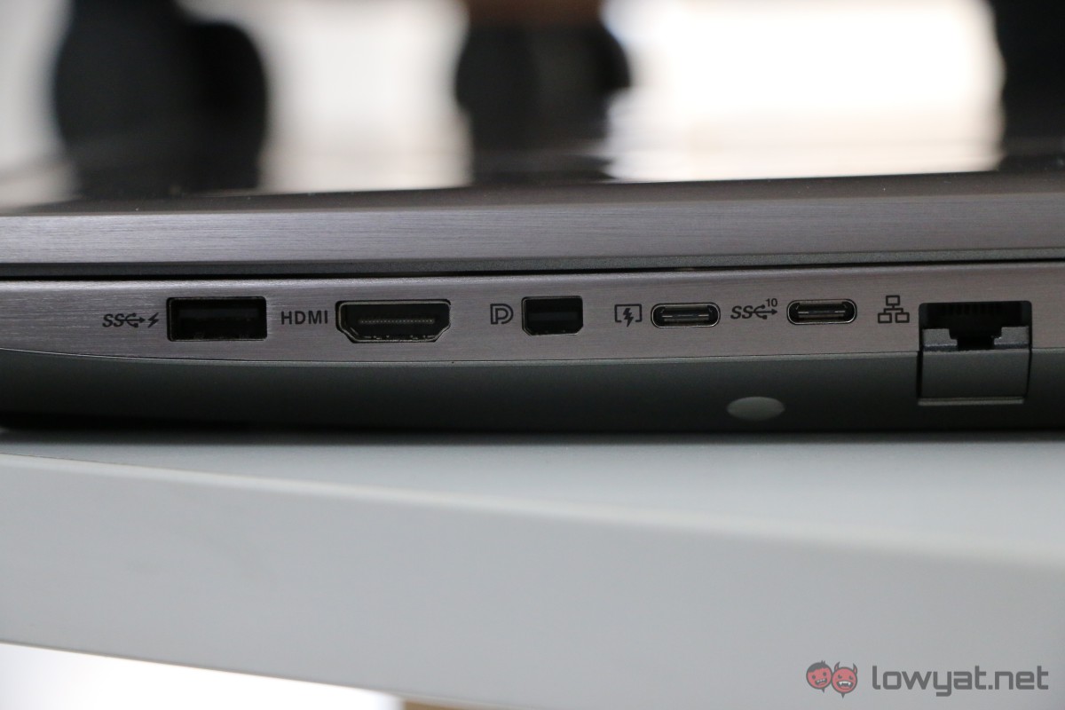 Asus-GX700-Liquid-Cooled-Gaming-Laptop-Review-22