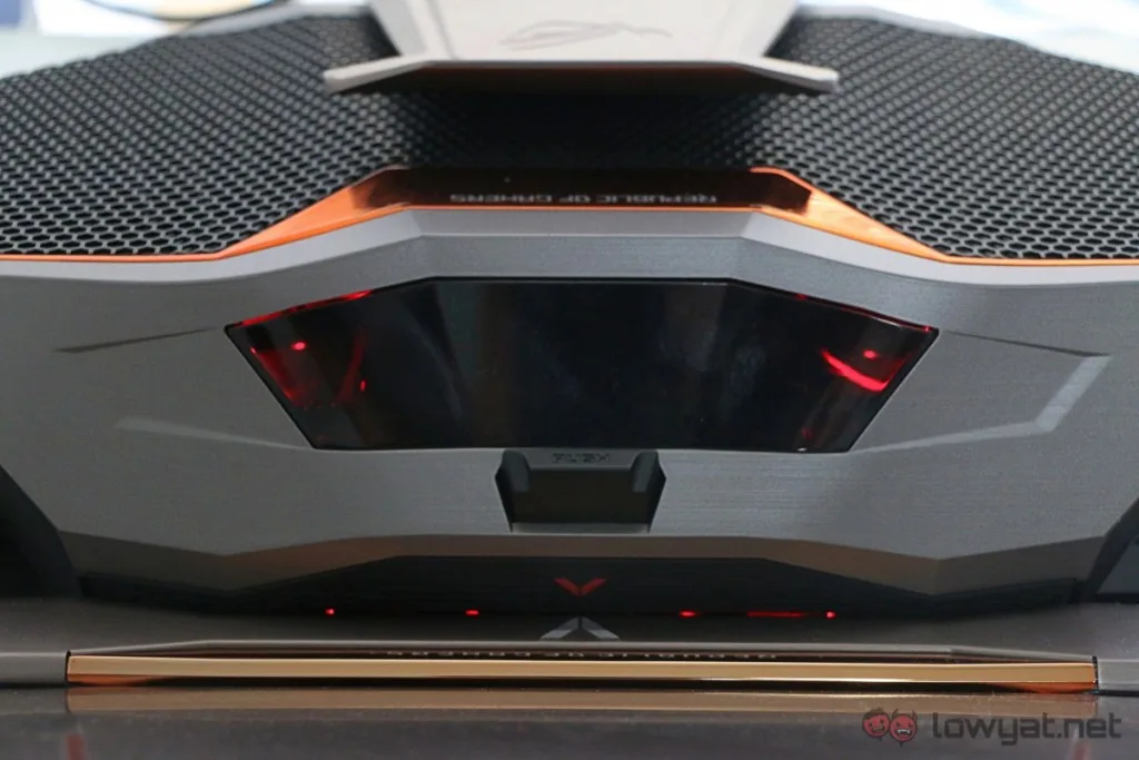 Asus-GX700-Liquid-Cooled-Gaming-Laptop-Review-29