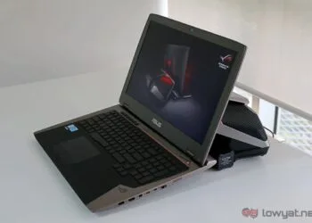 Asus-GX700-Liquid-Cooled-Gaming-Laptop-Review-34