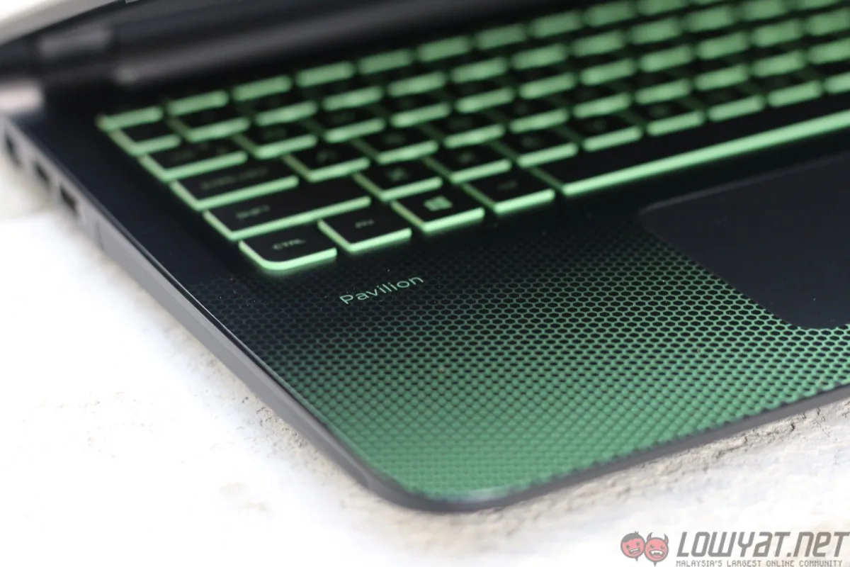 HP-Pavilion-Gaming-Laptop-18