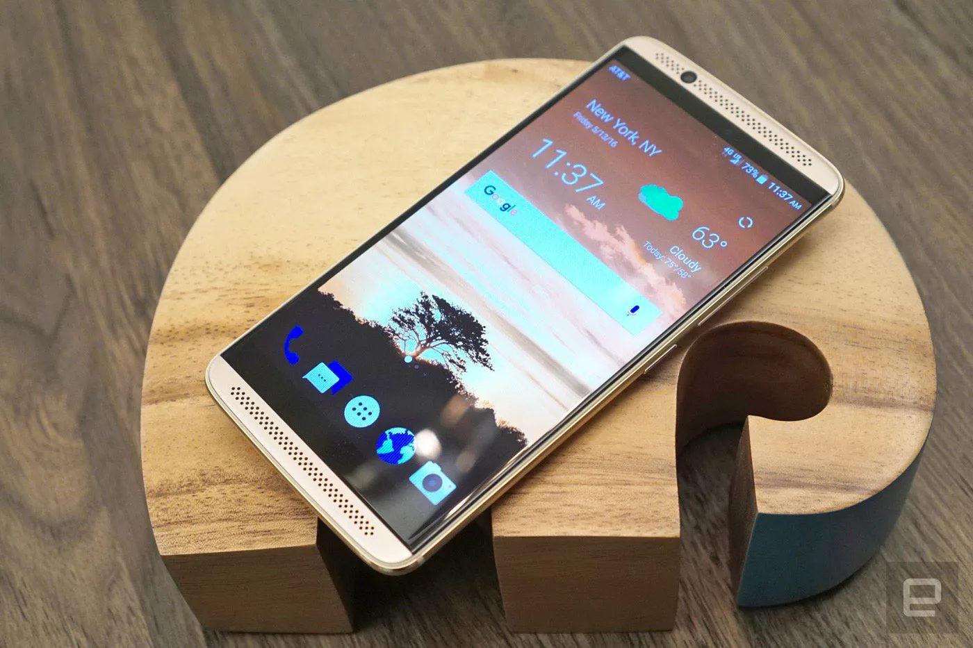 ZTE Axon 7