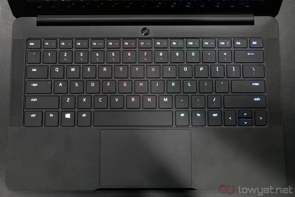 razer-blade-stealth-hands-on-12