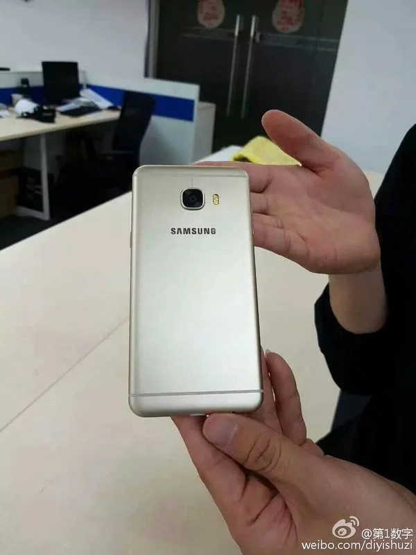 samsung-galaxy-c5-2