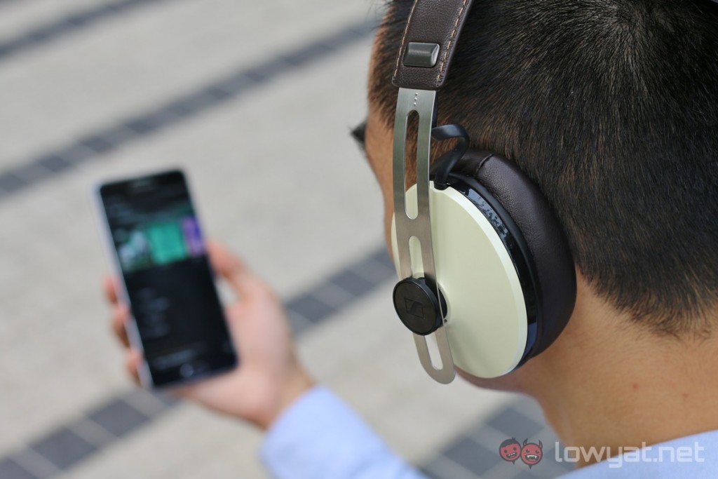 Sennheiser Momentum 2 0 Wireless >> Sennheiser Momentum 2 Wireless Over Ears Review Classy Design Sennheiser Momentum 2 0 Wireless >> Sennheiser Momentum 2 Wireless Over Ears Review Classy Design