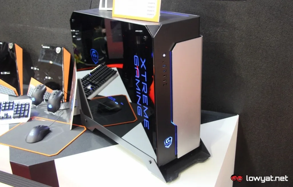 Computex 2016 Gigabyte Xtreme Gaming XC700 03