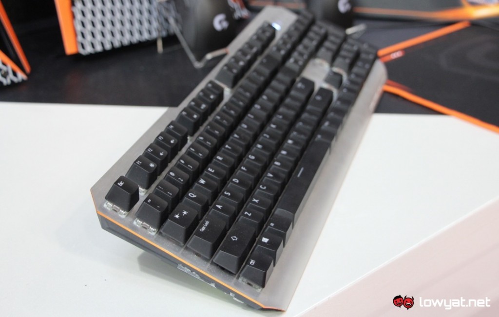 Gigabyte Announces Xtreme Gaming XK700 Mechanical Keyboard
