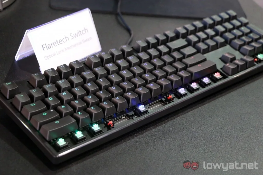 ducky-flaretech-adomax-keyboard-3