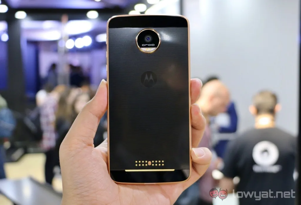 lenovo-moto-z-force-3