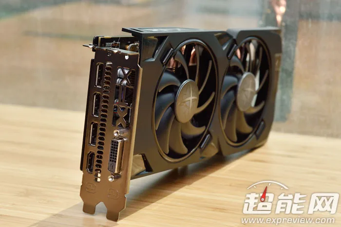 XFX RX 470 Double Dissipation 2