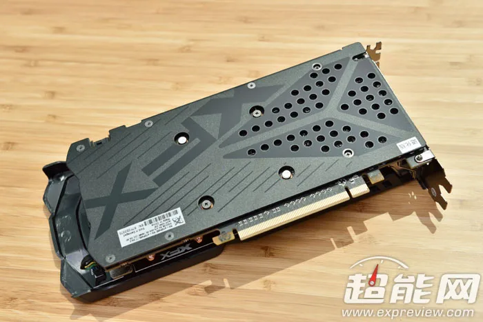 XFX RX 470 Double Dissipation 4