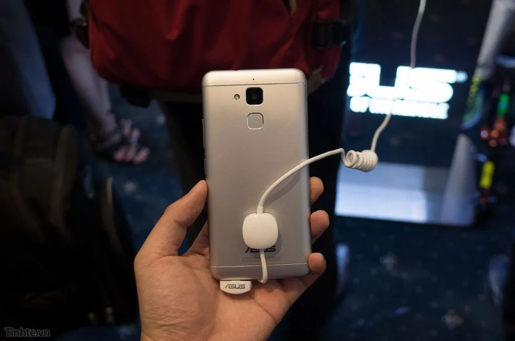 zenfone-3-max-1