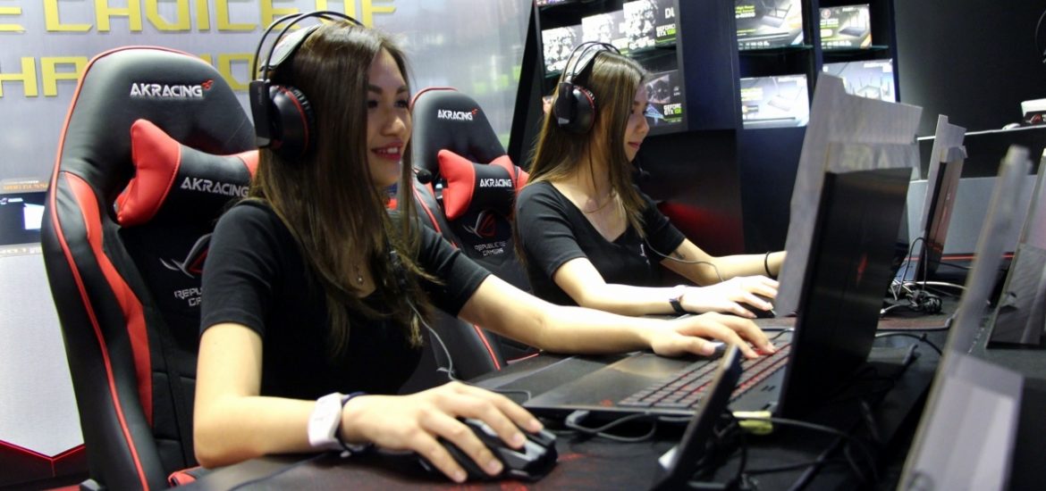 ASUS ROG Concept Store Plaza Low Yat Launch 02