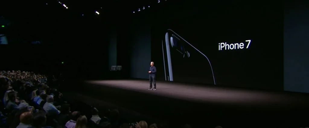 Apple-iPhone-7 (3)