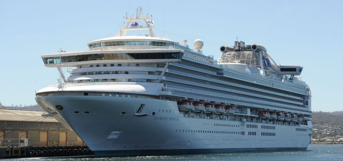Dota 2 cruise ship