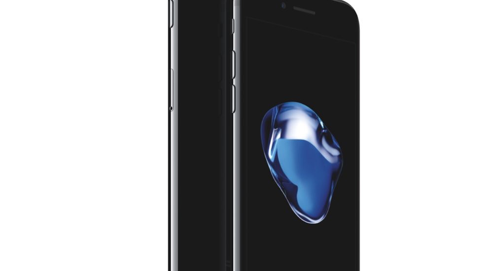 Jet Black iPhone 7 and iPhone 7 Plus