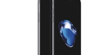 Jet Black iPhone 7 and iPhone 7 Plus