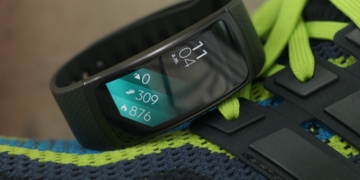 Samsung GearFit 2 Lightning Review IMG 6610
