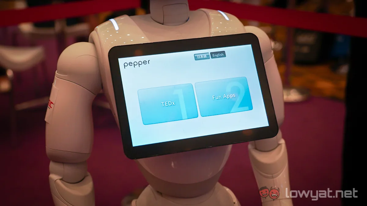 pepperrobot-9