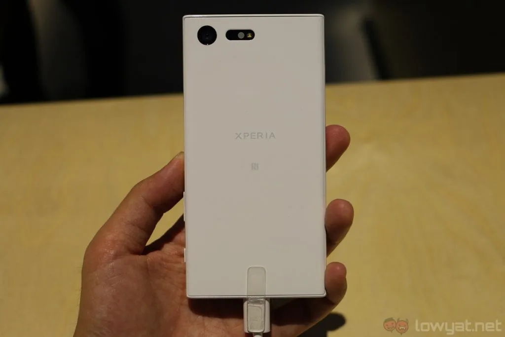 sony-xperia-x-compact-ifa-1