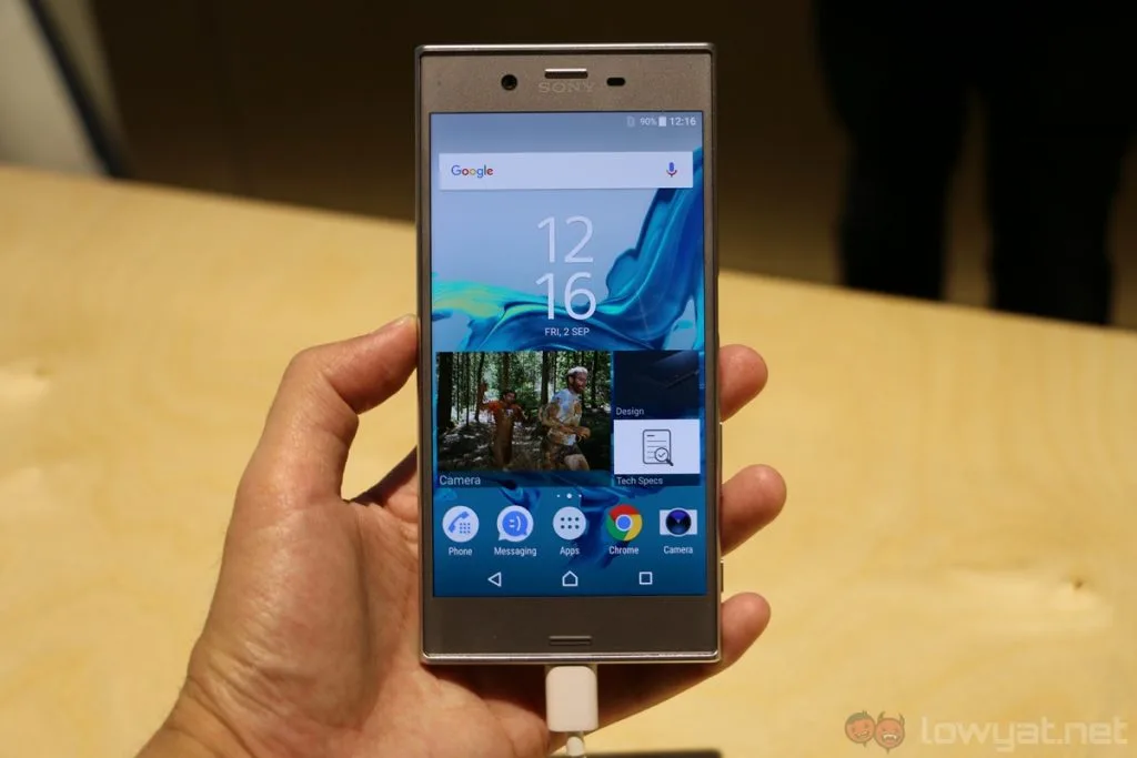 sony-xperia-xz-hands-on-3