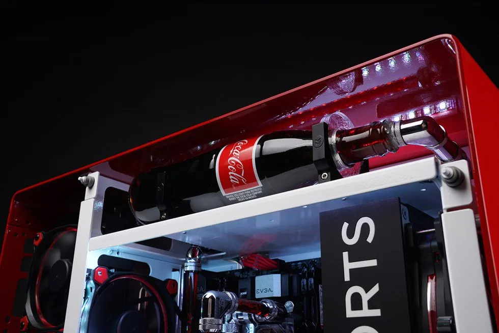 Maingear x Coke 2
