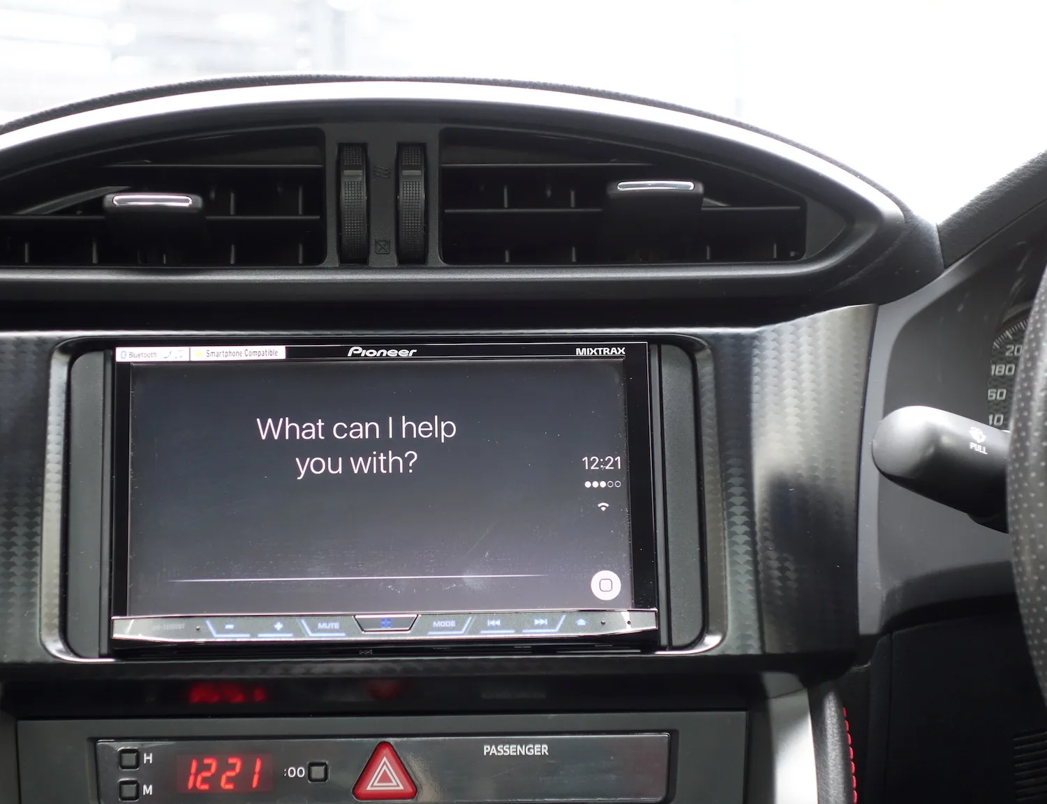 Siri on Pioneer X8850BT CarPlay