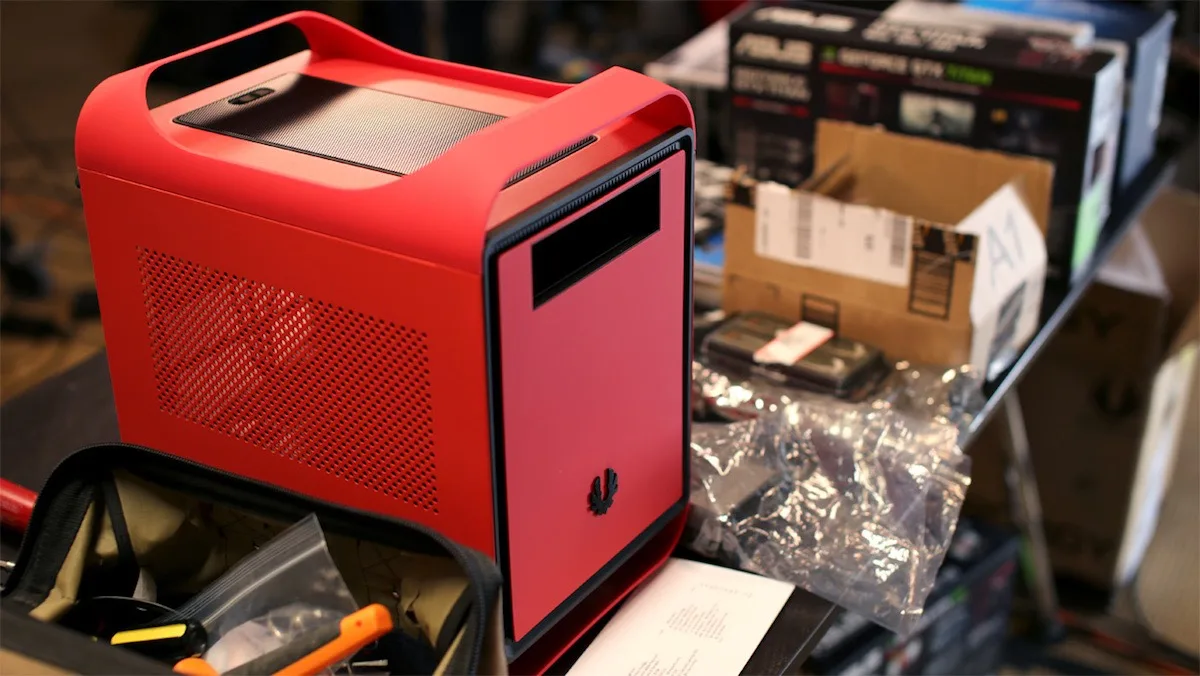 Bitfenix Prodigy Mini-ITX