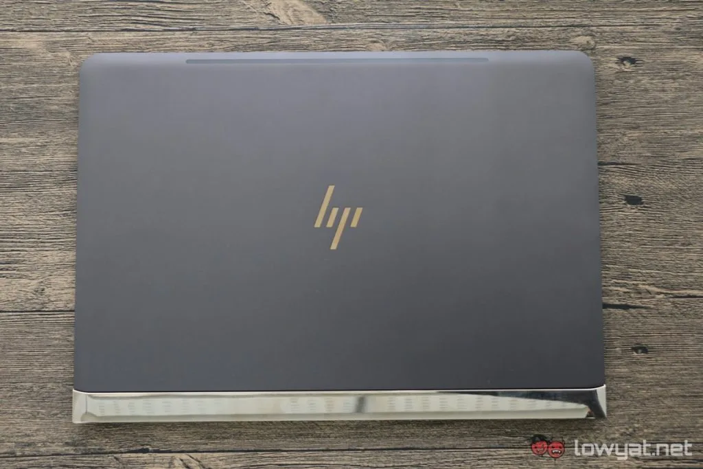 HP-Spectre-13-Laptop-Review-031