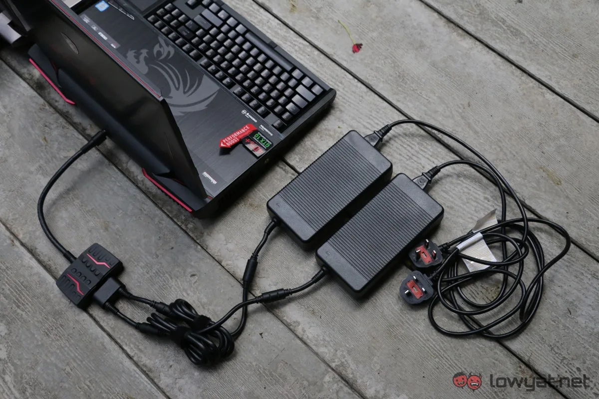 MSI-GT-83-SLI-Asus-GX-800-Laptop-Comparison-Review-IMG_8000