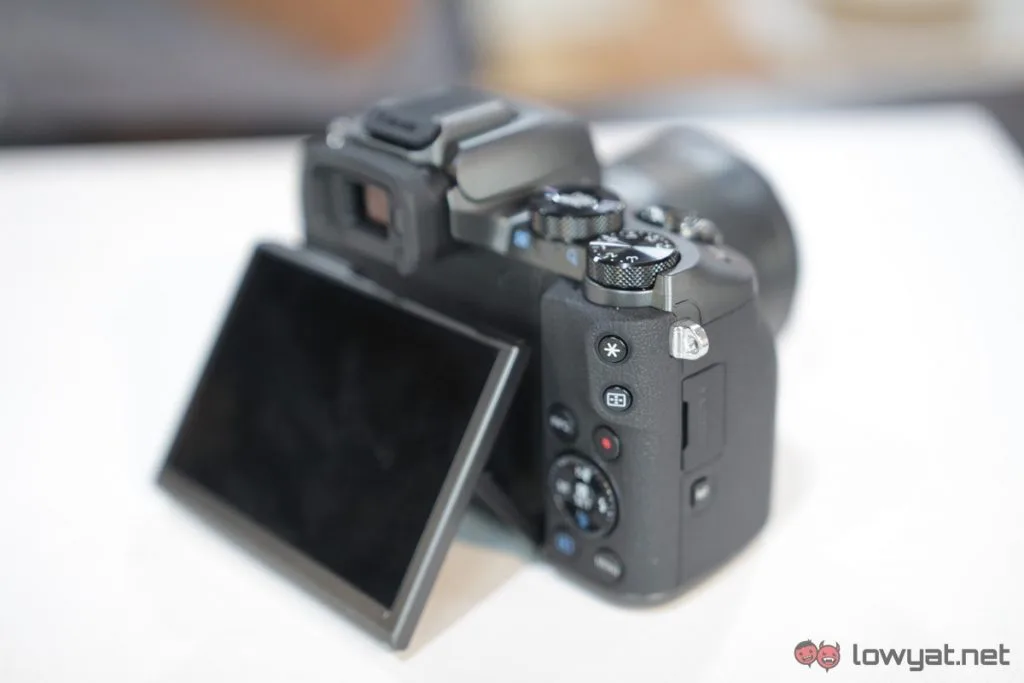 Canon-EOS-M5-Launch-04