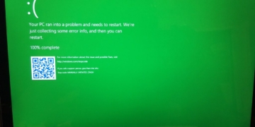Windows 10 Green Screen of Death