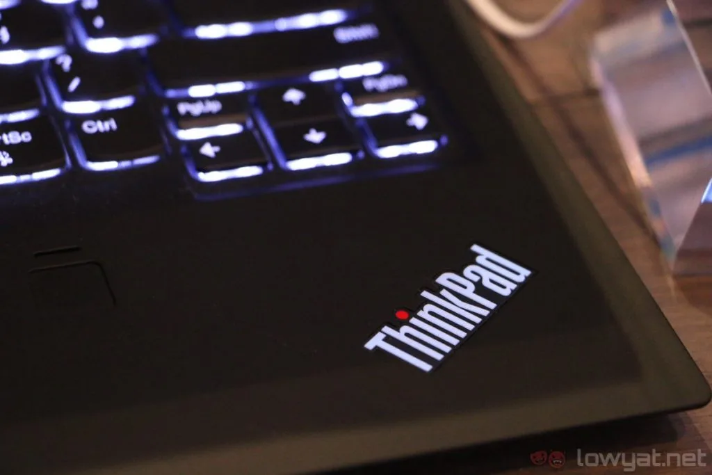 thinkpad-x1-carbon-ces-2017-5