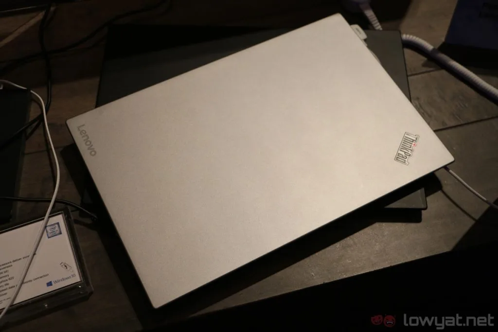 thinkpad-x1-carbon-ces-2017-9
