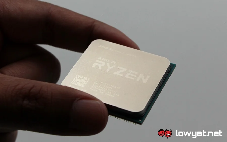 AMD Ryzen 7 1800X Chip LYN04