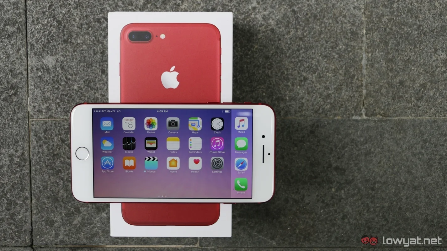 iPhone 7 Plus Product RED 064