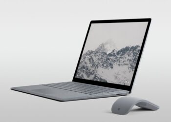 Microsoft Surface Laptop