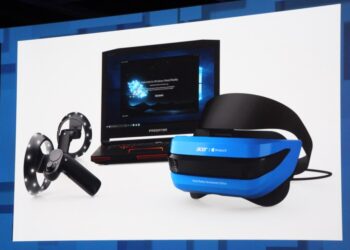 Acer Windows Mixed Reality Headset Controller Bundle