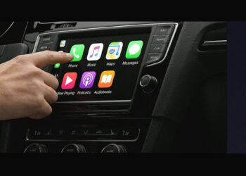 Apple CarPlay