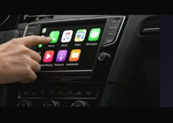Apple CarPlay