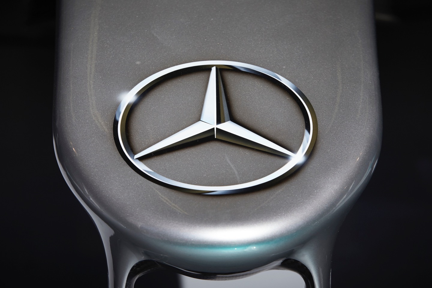 Mercedes-Benz 

Mercedes-Benz