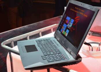 ASUS ROG Chimera