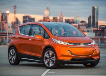 2015 Chevrolet Bolt EV Concept all electric vehicle. Front ¾ in city scape. Bolt EV Concept builds upon Chevy’s experience gained from both the Volt and Spark EV to make an affordable, long-range all-electric vehicle to market. The Bolt EV is designed to meet the daily driving needs of Chevrolet customers around the globe with more than 200 miles of range and a price tag around $30,000.
