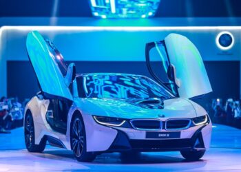 BMW i8 2
