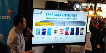 celcom free phone promo 1