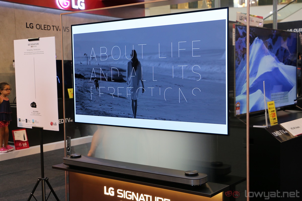 LG Launches the "Wallpaper" Signature 4K OLED W7 TV in ...