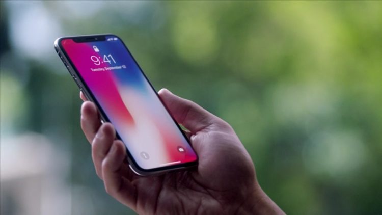 iPhone X
