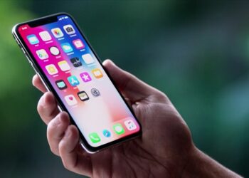 iPhone X
