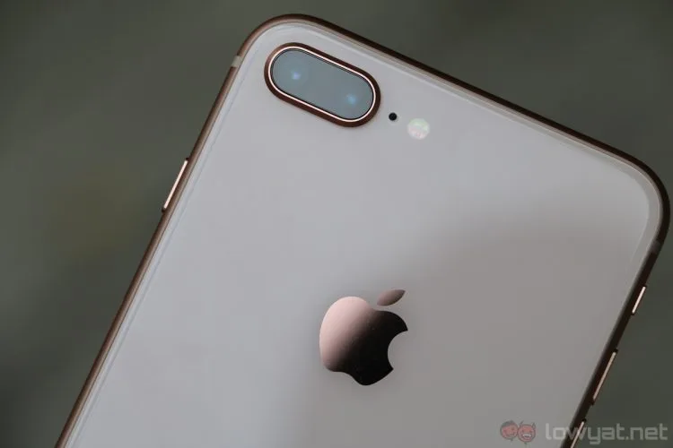 iPhone 8 Plus Hands On